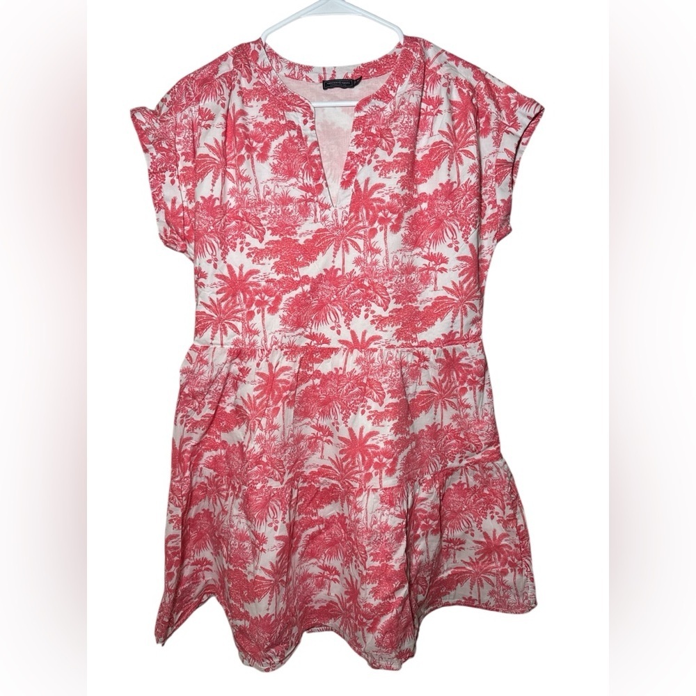Vineyard Vines Dress - Picture 1 of 3